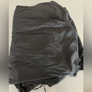 Basic dark gray kind size duvet cover, button closure, inside corner ties secure